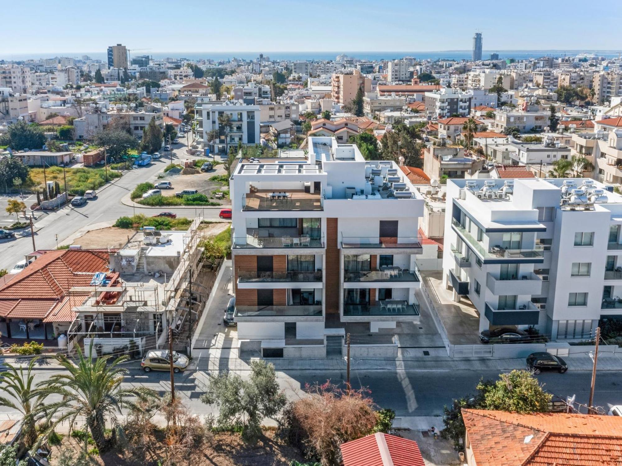 Sanders Crystal 2 Apartment Limassol Exterior photo